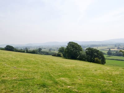 Highbrook Cottage thumbnail 5