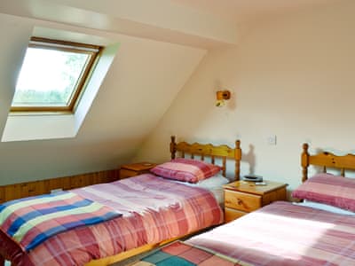 Naver Cottage thumbnail 5