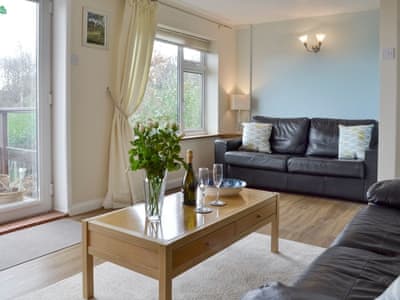 Knowle Croft Cottage thumbnail 3