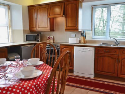 Gilchristland Cottage thumbnail 4