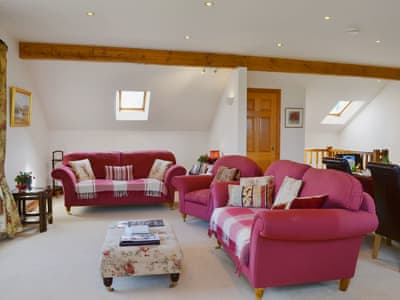 Ellen Cottage thumbnail 2