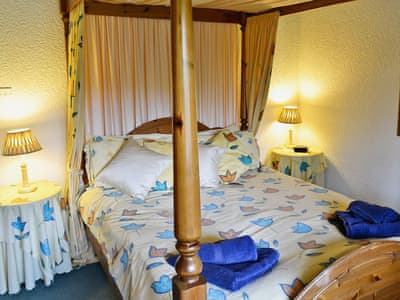 Black Combe Apartment thumbnail 4