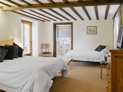 Stockham Lodge thumbnail 6