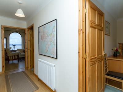 Seabird Cottage thumbnail 1