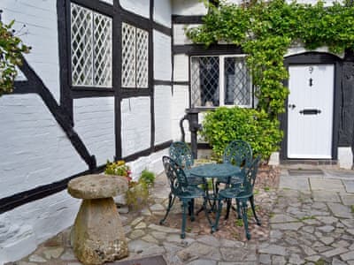 Photo of Hathaway Hamlet, Stratford-upon-Avon