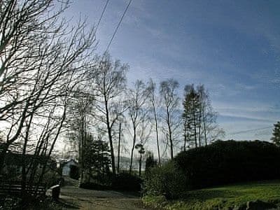 Lomond View Cottage thumbnail 1