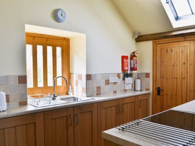Stable Cottage thumbnail 4