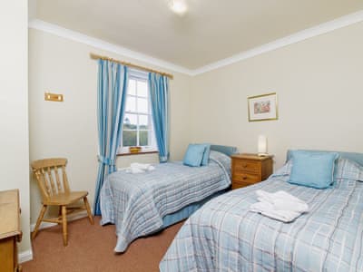 Annan House thumbnail 7