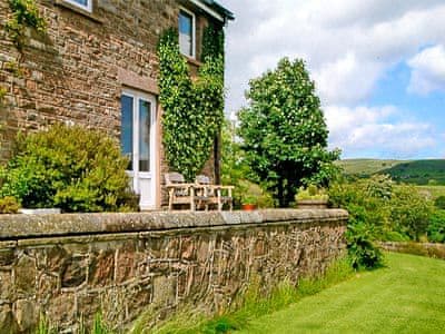 Pegg Inn Cottage thumbnail 2
