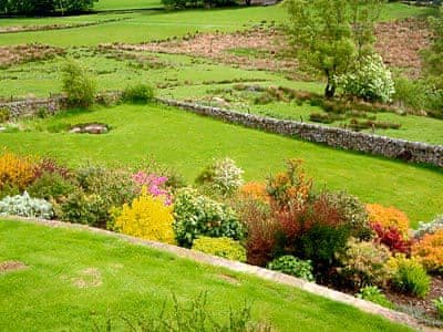 Pegg Inn Cottage thumbnail 3