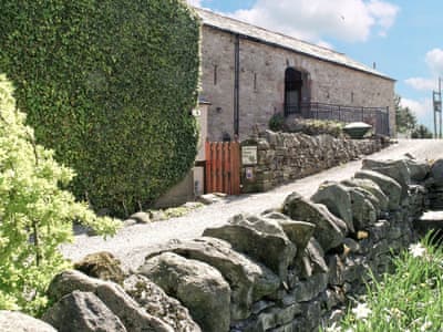 Sycamore House Barn - No image available
