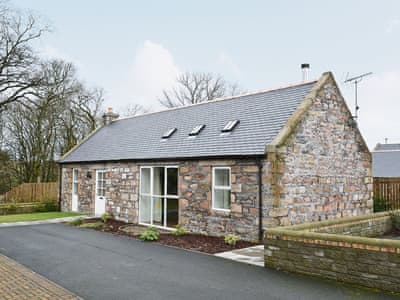 The Steadings at Mains of Tolquhon - The Stables, Tarves