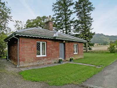 Glenearn Lodge, Bridge of Earn