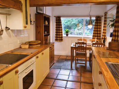 Gareside Lodge, Shandon near Loch Lomond