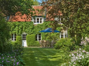 Hungate Garden Cottage in North Yorkshire Moors