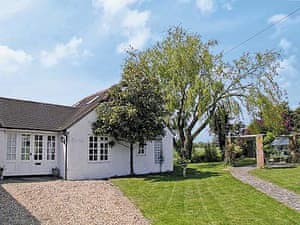 Image of The Whitehouse Annexe, Chichester, West Sussex.