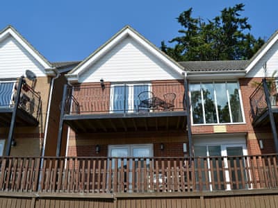  Creek Gardens Apartments - Sandford