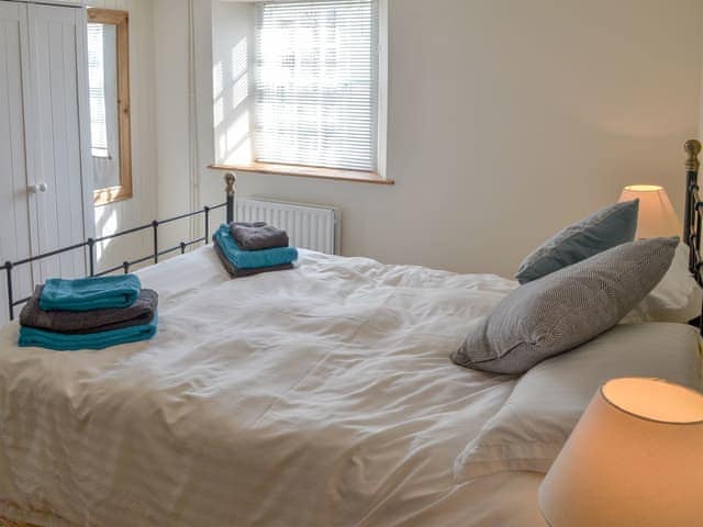 Double bedroom | Duke Street, Lostwithiel