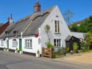 Attractive holiday home | The Brambles, Horning, near Norwich 