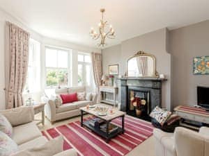 Stylish living room | Moonbeam House, Freshwater Bay