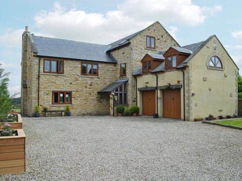 Large, detached property  | Applegarth House, Howlish, near Bishop Auckland