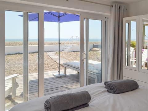 Amazing beach and sea-views from the master bedroom | Salty Lodge, Hayling Island