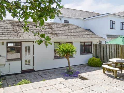 Stylish holiday cottage | Number Five, St Minver, near Rock