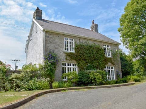 Wonderful, charming holiday home | Lordship Farmhouse, Wolfscastle, near Haverfordwest