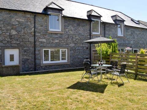 Sitting out area | Kirroughtree Steading 1 - Kirroughtree Steading Holidays, Newton Stewart