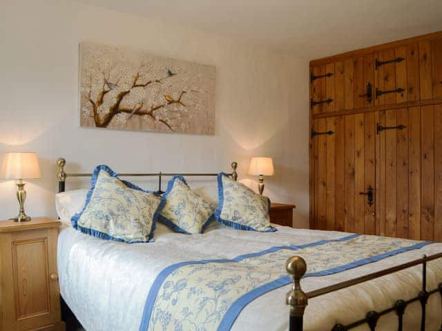 Double bedroom with ample storage | Bumblebee Nook, Yanwath, near Pooley Bridge