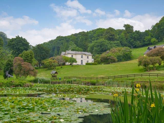 Garden and grounds | Rosecraddoc Manor, Liskeard