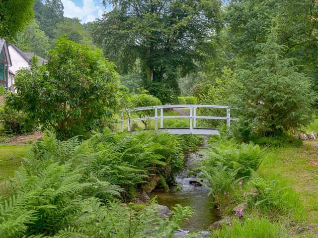 Garden and grounds | Rosecraddoc Manor, Liskeard