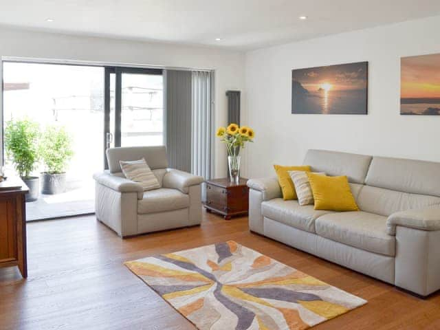 Attractive living area | Deepwater Point Apartment, Torquay