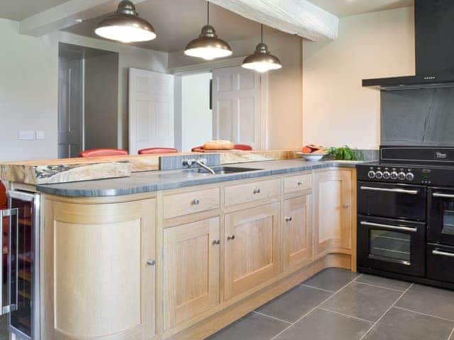 Well-appointed kitchen/diner with breakfast bar | Souterstead, Torver, near Coniston