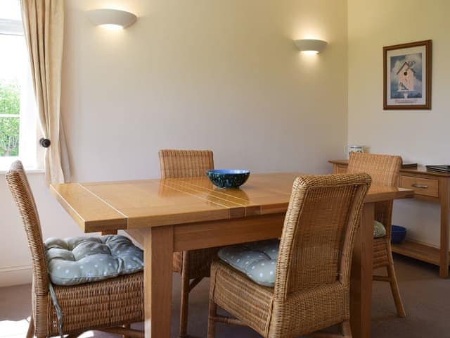 Ideal dining area | The Bothy, Upton, Didcot