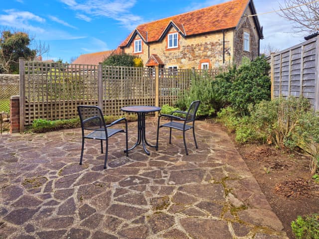 Lovely patio area for alfresco dinning | Badgers Sett Brook, Brook, near Brighstone