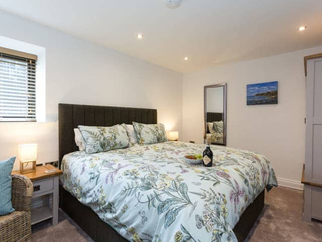 Double bedroom with en-suite | The Barn, Bishop Auckland