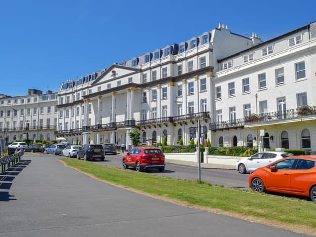 Delightful, second floor apartment | Oaklands View, Scarborough