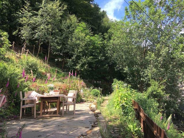 Garden seating area | Birkenhead Cottage, Hebden Bridge Birkenhead Cottage