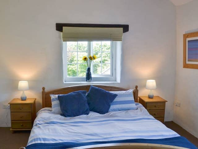 Cosy double bedroom | Wallhouse Barn, Bodmin