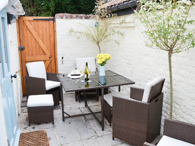 Sitting out area | Sunnyside, Ludham, near Wroxham