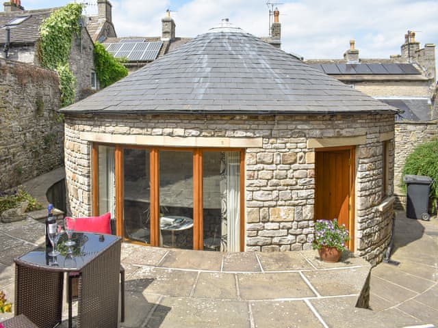 Quirky holiday home | Poppy’s Footprint, Middleham, near Leyburn