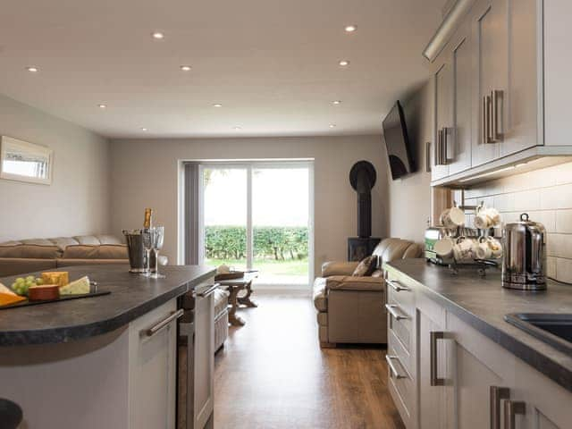 Open plan living space | Woody&rsquo;s Top, Ruckland, near Louth