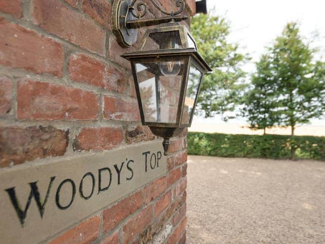 Exterior | Woody&rsquo;s Top, Ruckland, near Louth