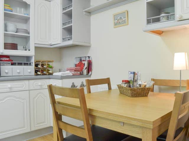 Kitchen and dining area | Greenacres Cottage, Middleton by Wirksworth