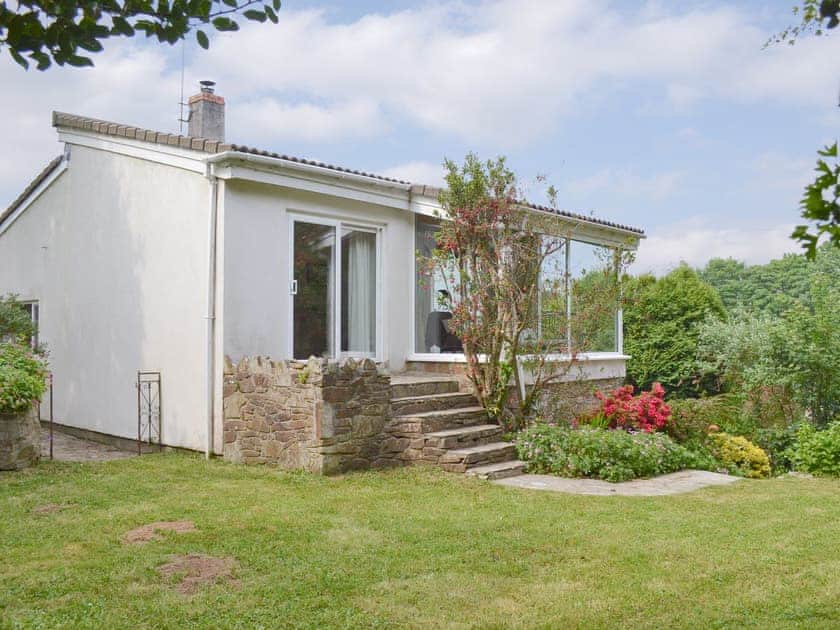 Attractive detached holiday home | Tucstan, Constantine, near Falmouth
