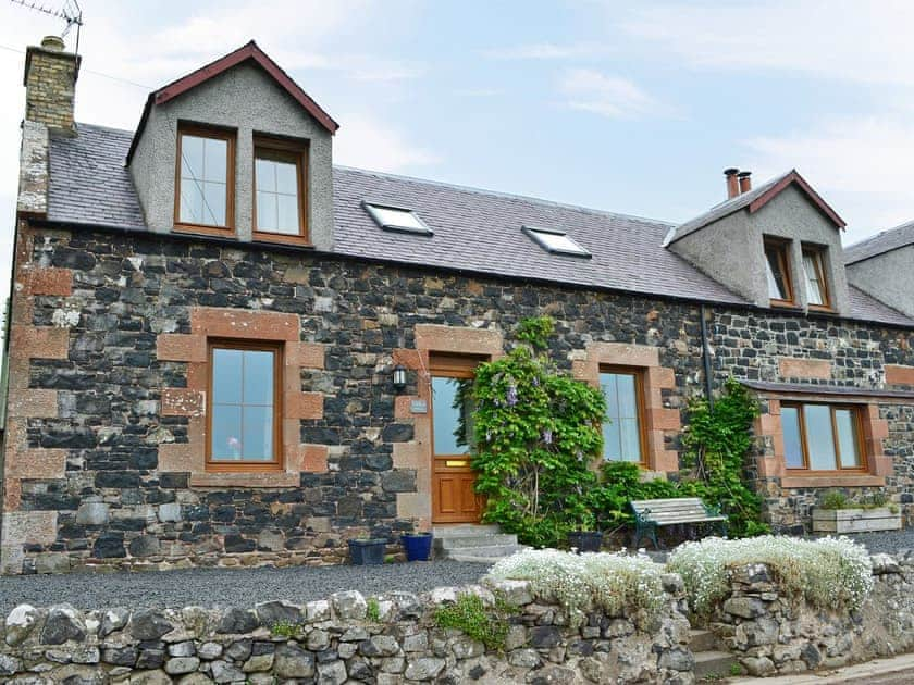 Tara Cottage In Gordon Near Kelso The Scottish Borders Book