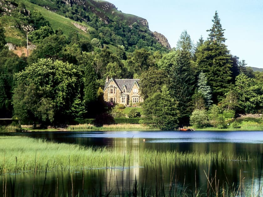 Creag-Ard House