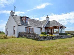 Pretty and spacious Galloway cottage with stunning sea views | Allanhead, Borness, by Borgue, Kirkcudbright