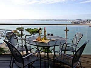Balcony | Masts B9 - Mast Apartments in Torquay, Torquay
